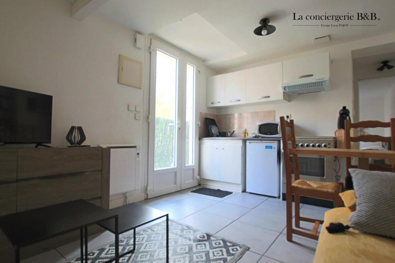 Comfortable Playhouse Rochefort  Dış mekan fotoğraf